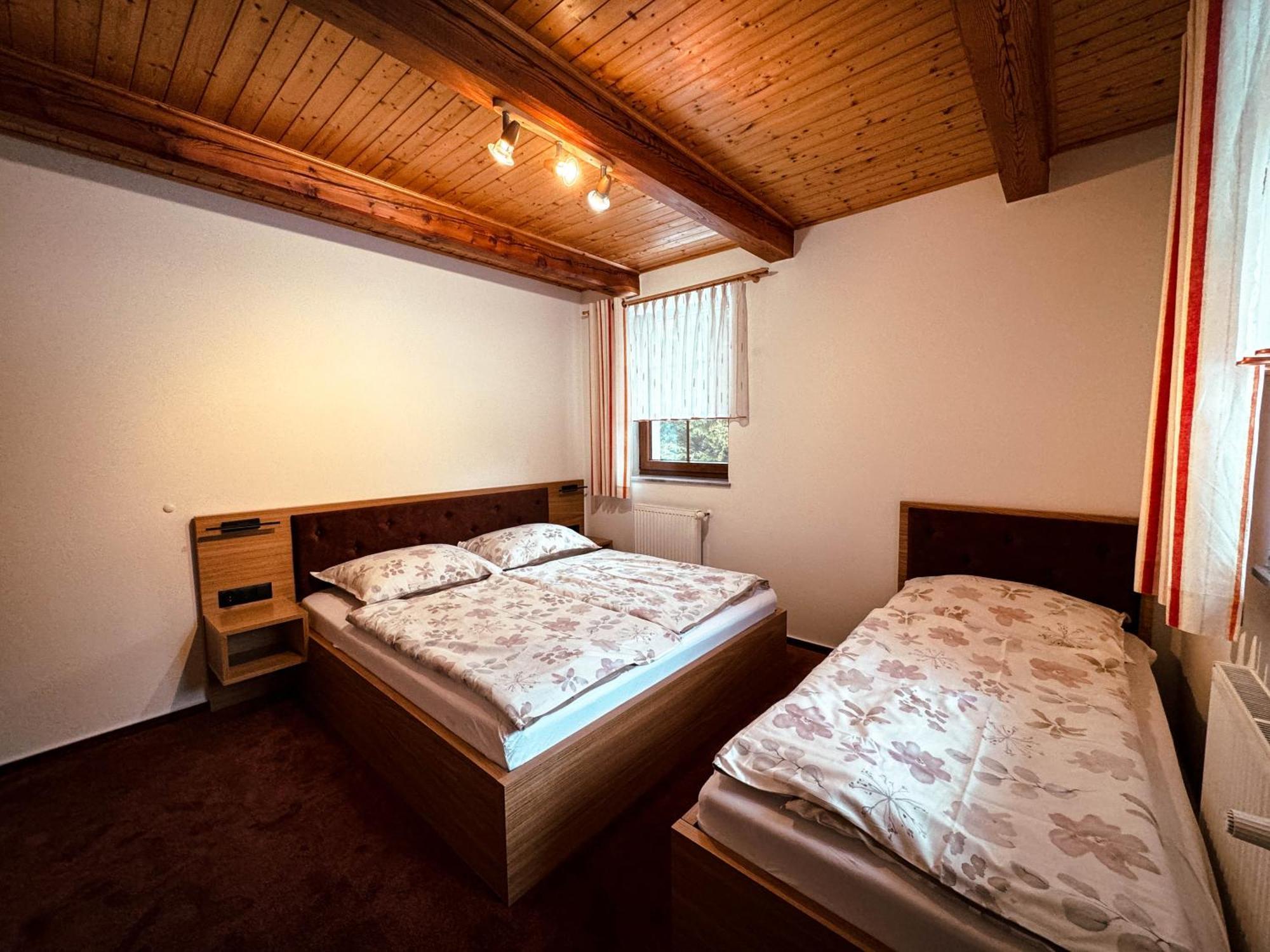 Apartmany Kolb Ramzova Ostruzna Exterior foto