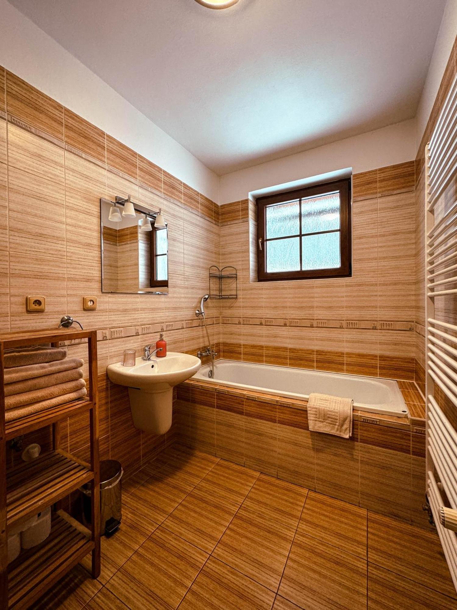 Apartmany Kolb Ramzova Ostruzna Exterior foto